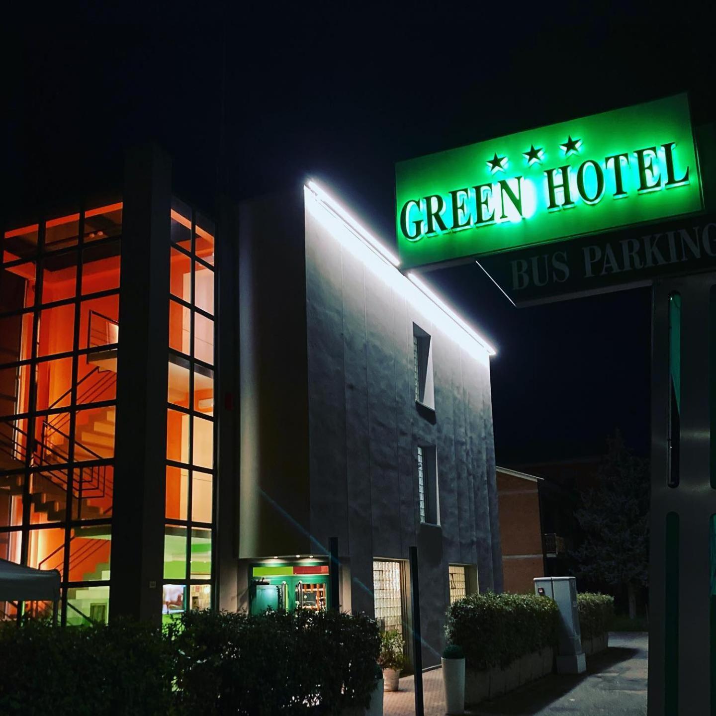 Green Hotel Poviglio  المظهر الخارجي الصورة